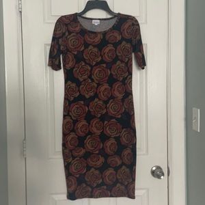 Lularoe Pencil Dress Size XS Roses Julia